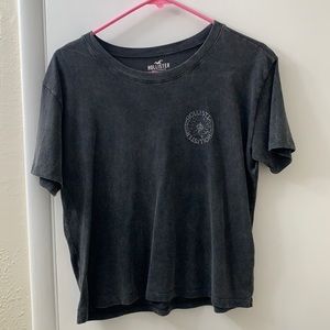 hollister T-shirt